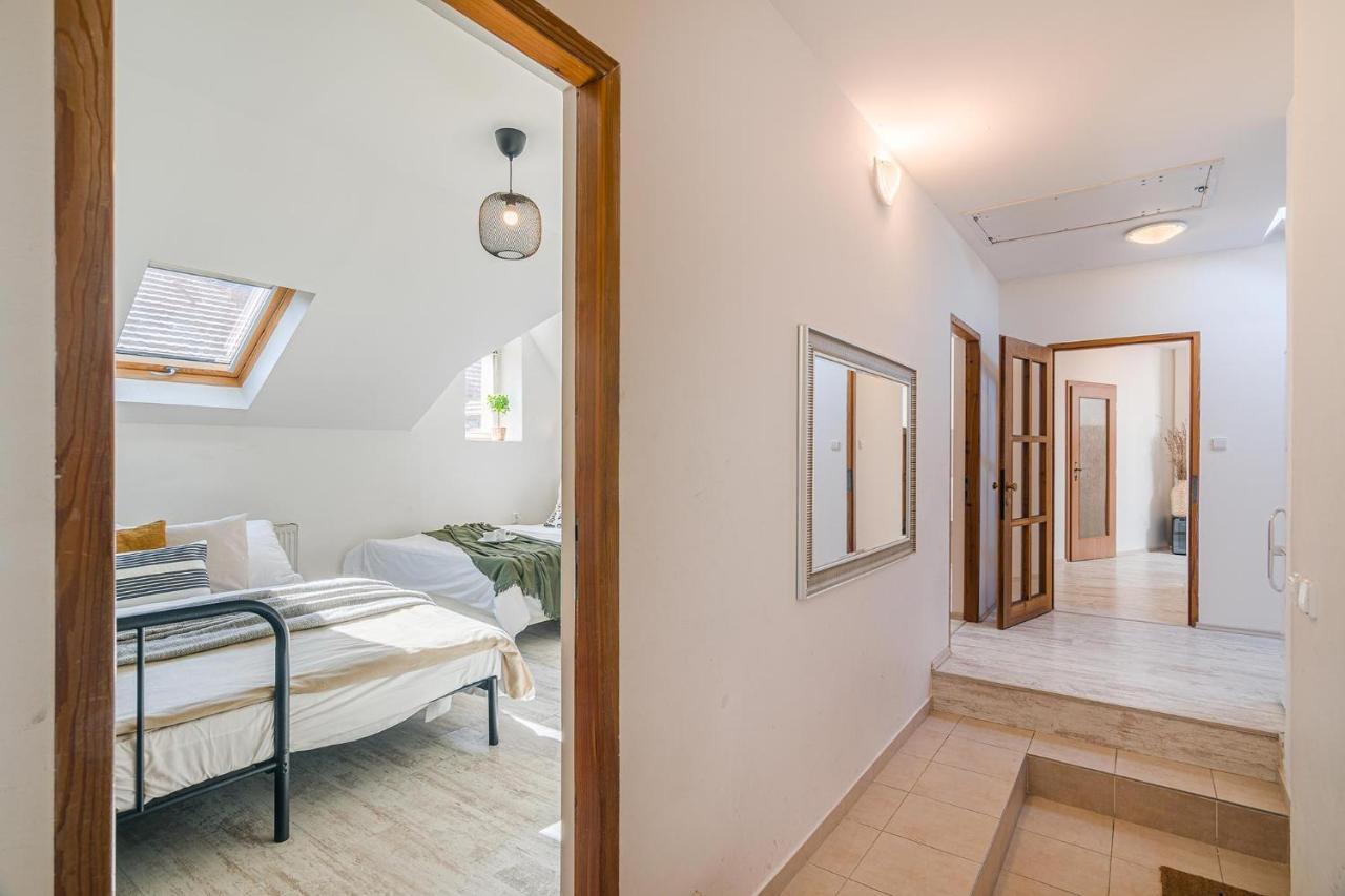 Apts In Old Town By Michal&friends Praha